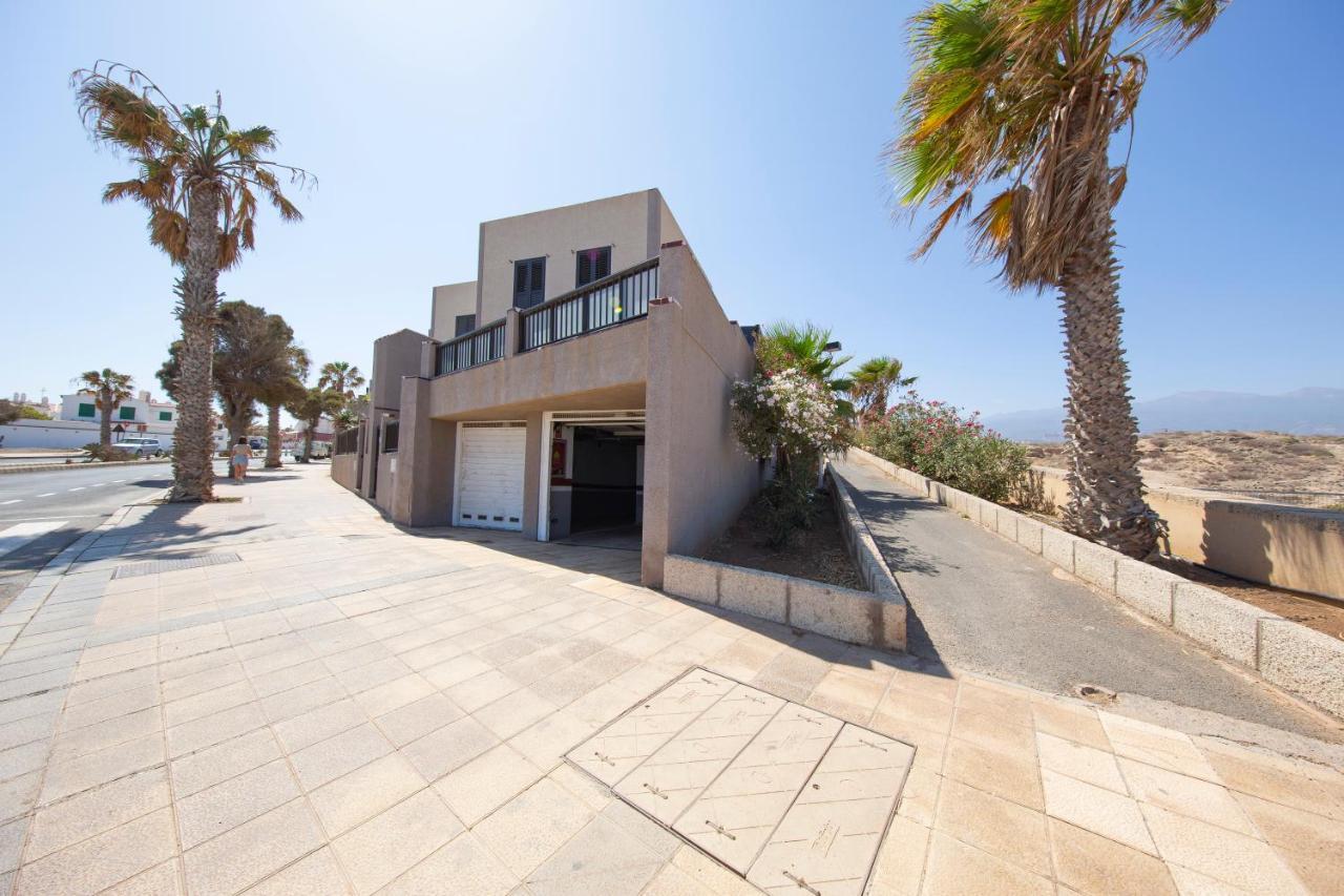 Medano4You The Wing Palace Tenerife El Medano  Bagian luar foto